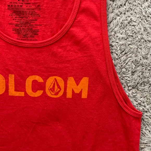 Retro-Style Volcom Tank Top. Medium. Volcom Stone Brand. - Picture 4 of 8